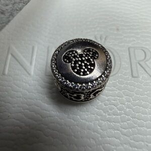 PANDORA LIMITED EDITION DISNEY MICKEY & MINNIE SPARKLING ICONS CHARM